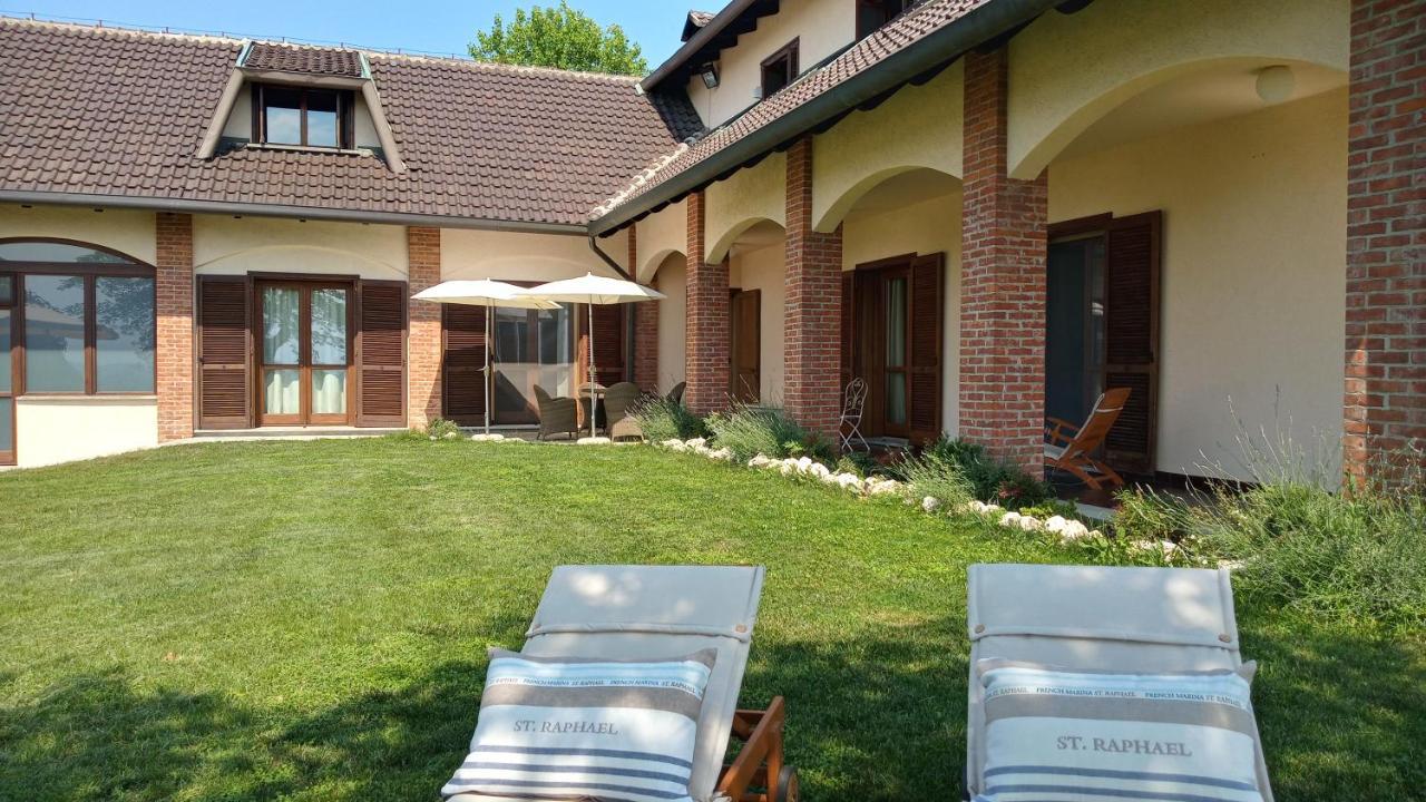 Villa Pieve มอนกาลโว ภายนอก รูปภาพ