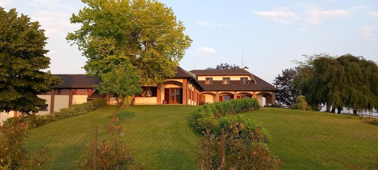 Villa Pieve มอนกาลโว ภายนอก รูปภาพ
